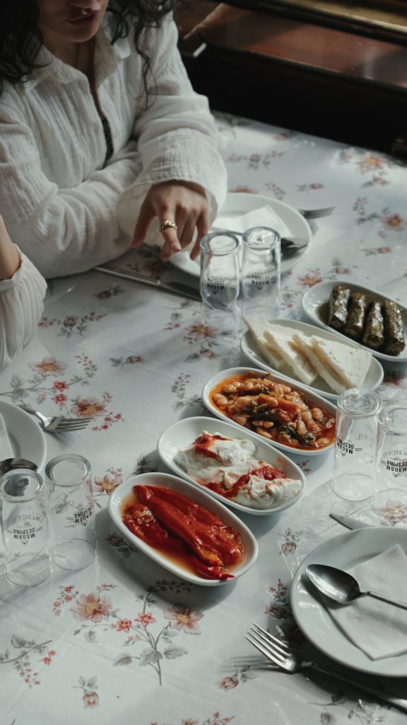 Madam Despina’nın Meyhanesi